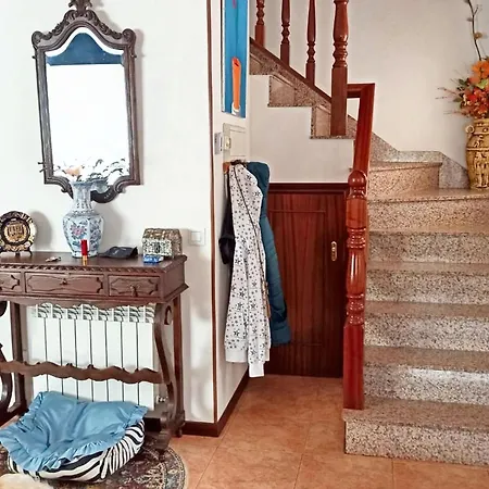 Charming House In O Rosal With Garden And Semesterbostad