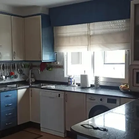 Charming House In O Rosal With Garden And Semesterbostad *